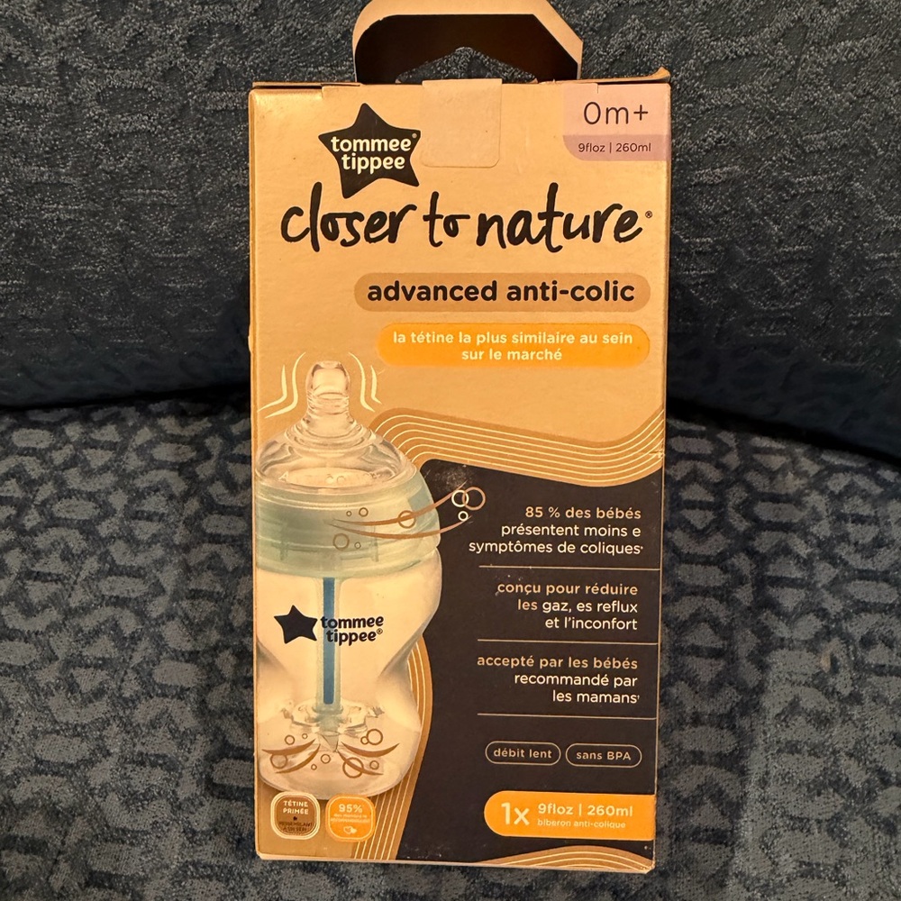 Tommee Tippee Closer to Nature Advanced Anti-Colic Bottle -